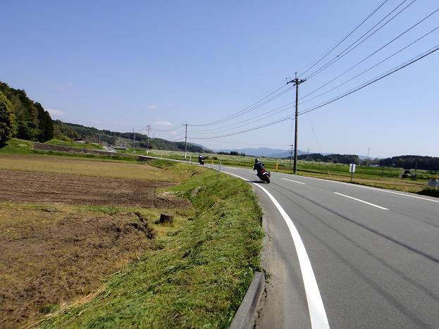 10風車へ.JPG