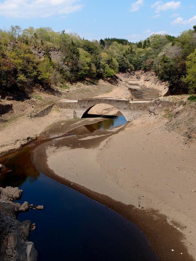 13　姿を現した石橋.JPG