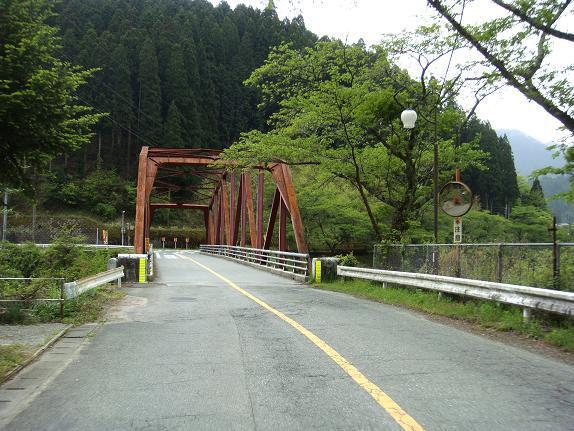 13　日向神ダムの道.JPG