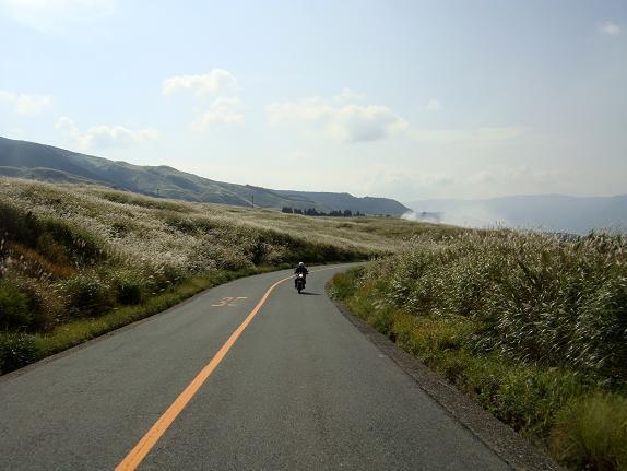 15阿蘇登山道です.JPG