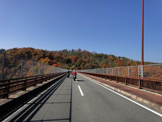 16　広域農道だ.JPG