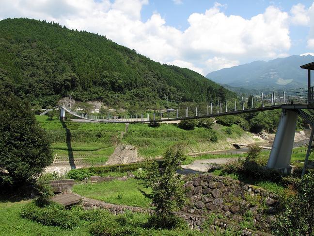 17　市房ダムのつり橋.JPG