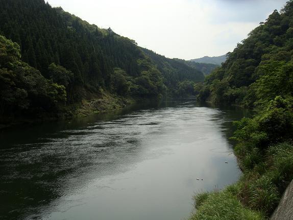 20　かなり流れが早いです.JPG