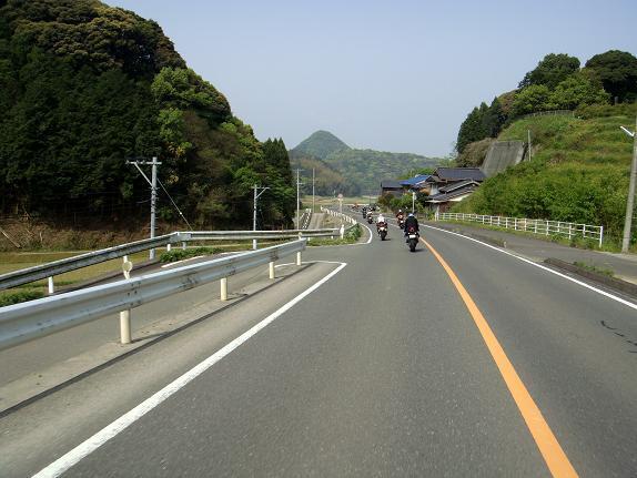20　車のいない良い道です.JPG