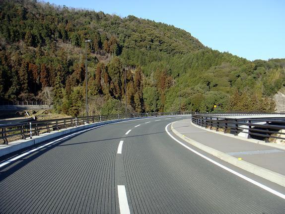 23　道路の筋がキライだ.JPG