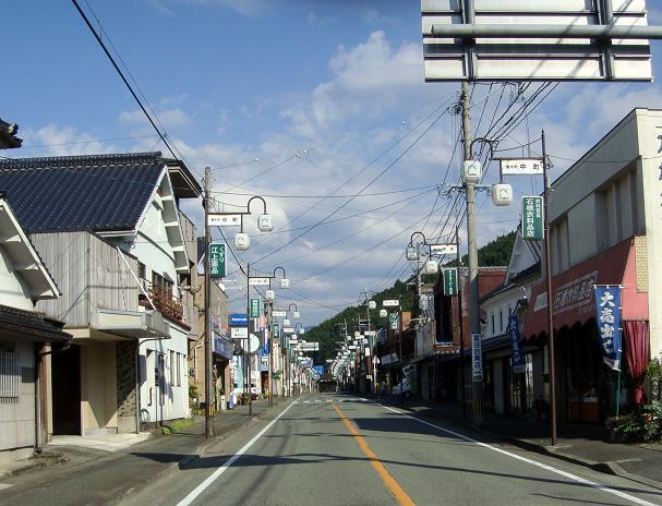 24　並んだ街灯が素敵.JPG
