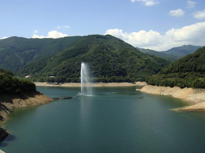 24　噴水があるんだね.JPG