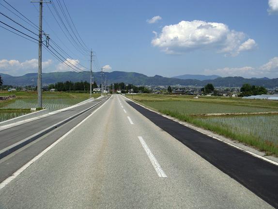 24　国道を避けて裏道です.JPG