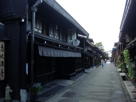 30　九州とは違う町並みですね.JPG