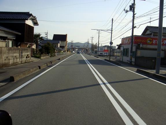 37 市街地から高速の乗り口へ向かいましょう.JPG