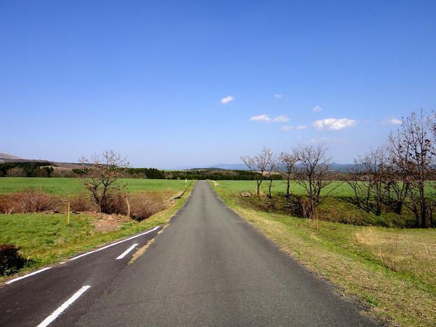 41牧場へ続く道.JPG