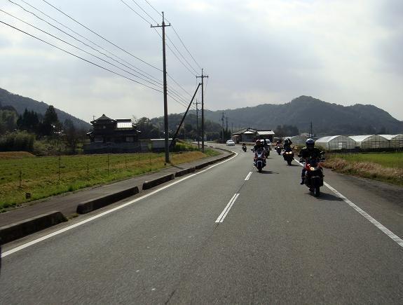 4 曇ってたけど晴れてきた.JPG