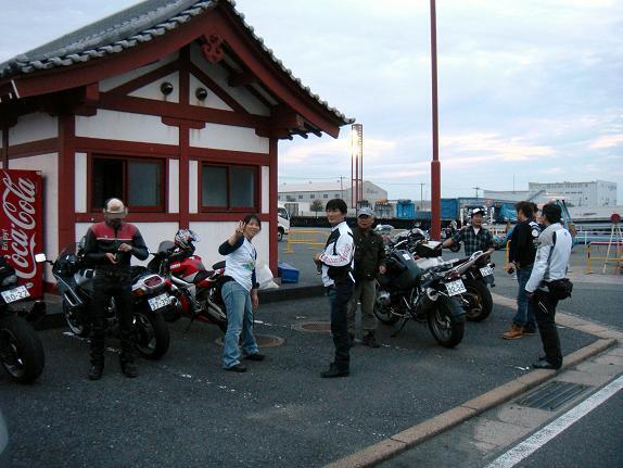 51　お見送り隊.JPG