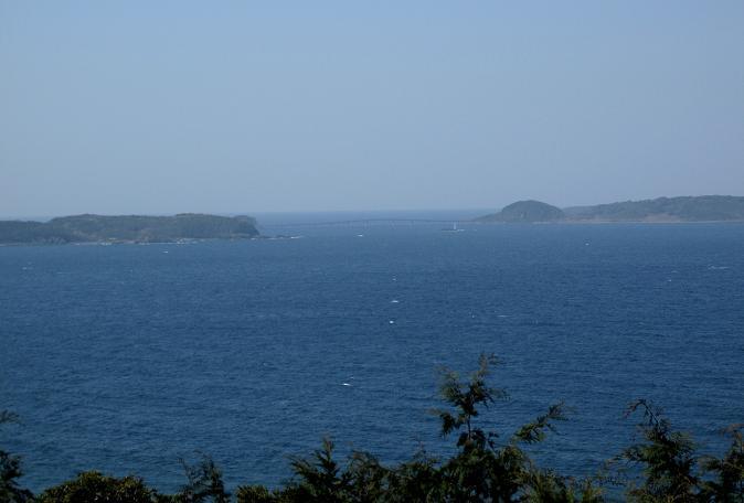 この角度から角島大橋を見るのは初めて.JPG