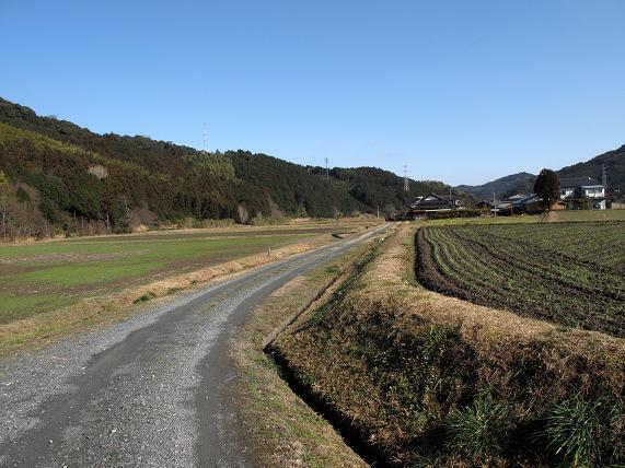 下山すると小春日和の快晴です.JPG