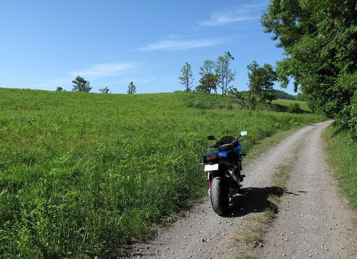 今日からオマエはオフロードバイクだ.JPG