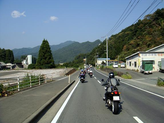 道の駅やよいを目指しています.JPG