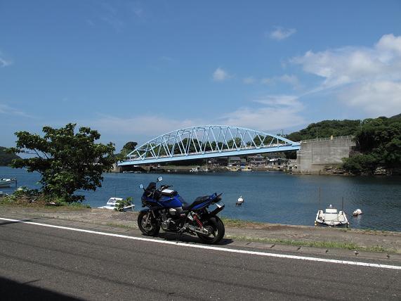 １こさざの斜めの橋.JPG