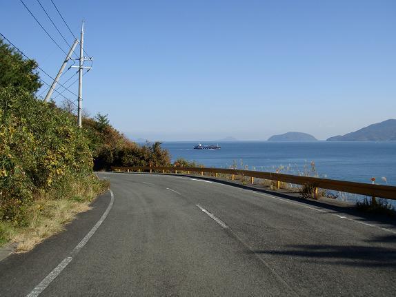 ２７、瀬戸内海なので船も多い.JPG