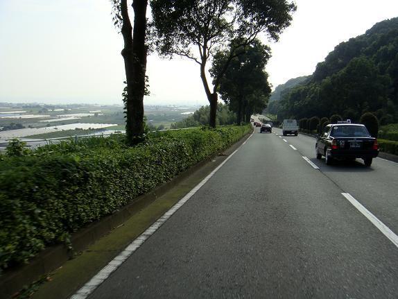 ＩＣに向かってますが暑いです.JPG